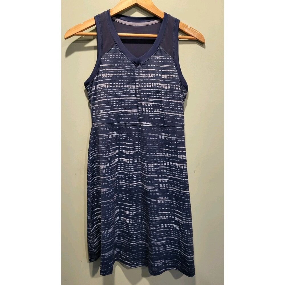 Title Nine Boss Workout Sleeveless Dress Sz S Marine Blue Athleisure Athletic - Picture 1 of 4